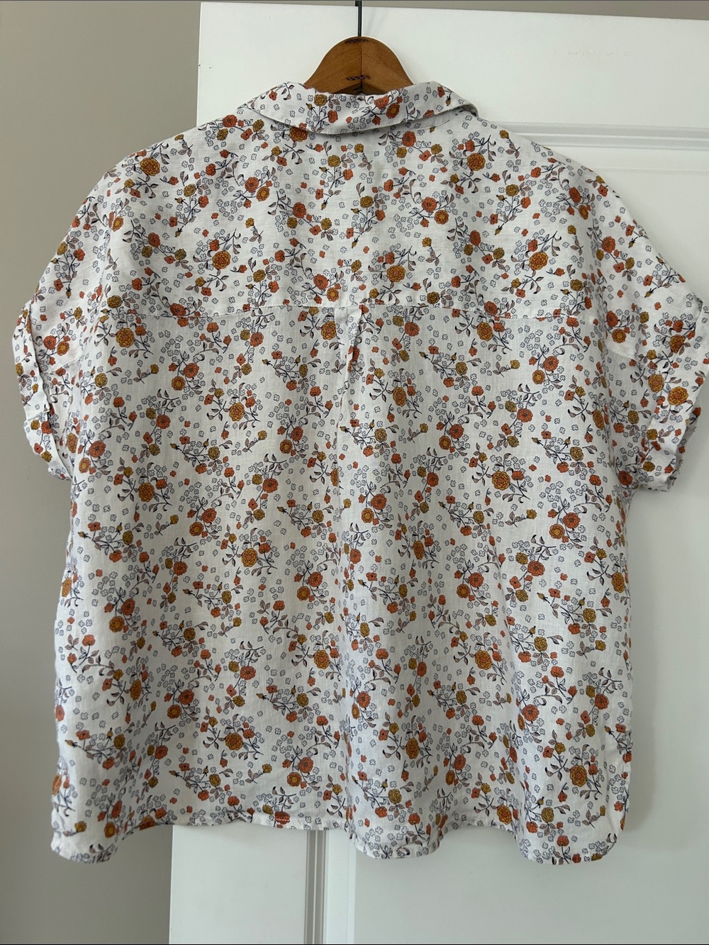 Rachel Zoe Boxy Floral Linen Blouse Sz L w MEASUREMENTS Cap Sleeves Shell Button - Picture 7 of 10